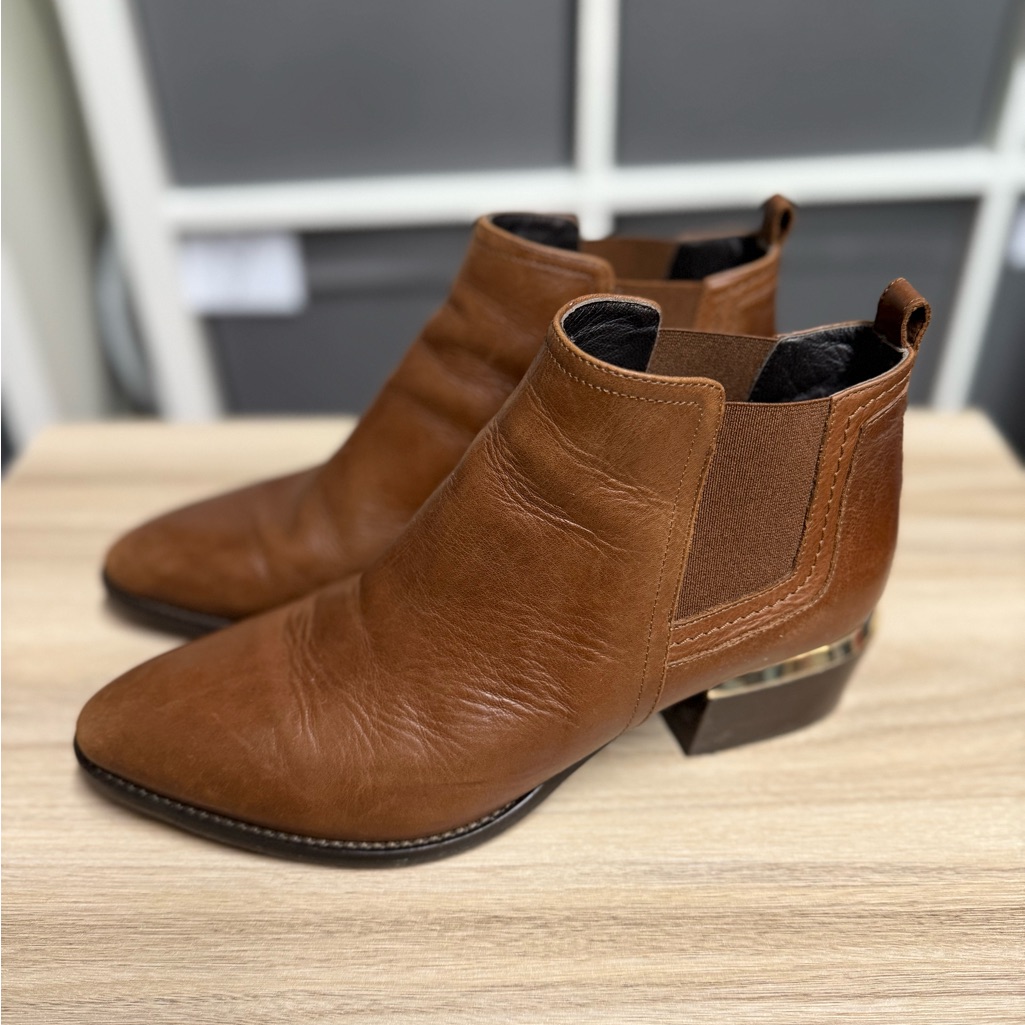 Russell & Bromley Italian Brown 38.5 Leather Gold Chelsea Ankle Boots
